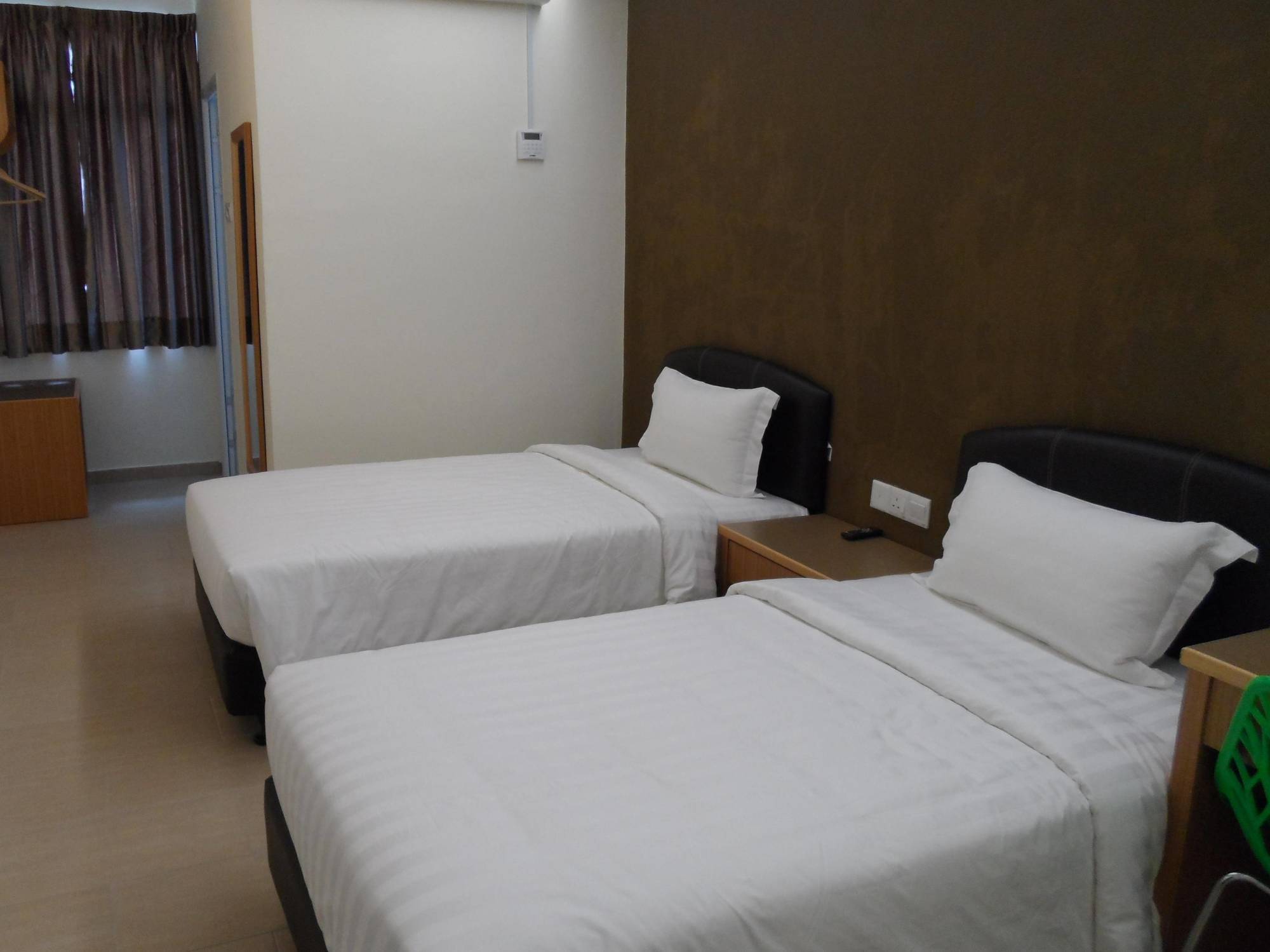 Hotel Grand Court Inn - Sungai Besar Exterior foto